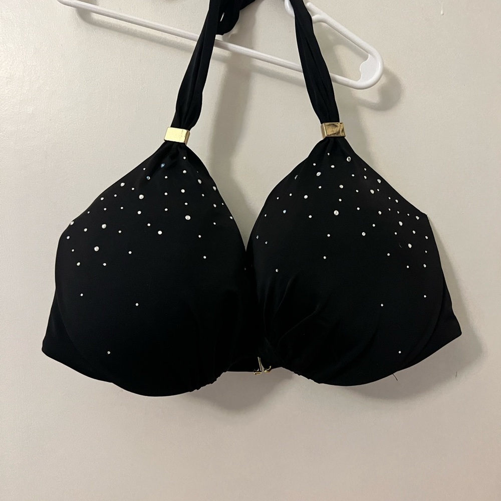 Victoria’s Secret bikini Swim top